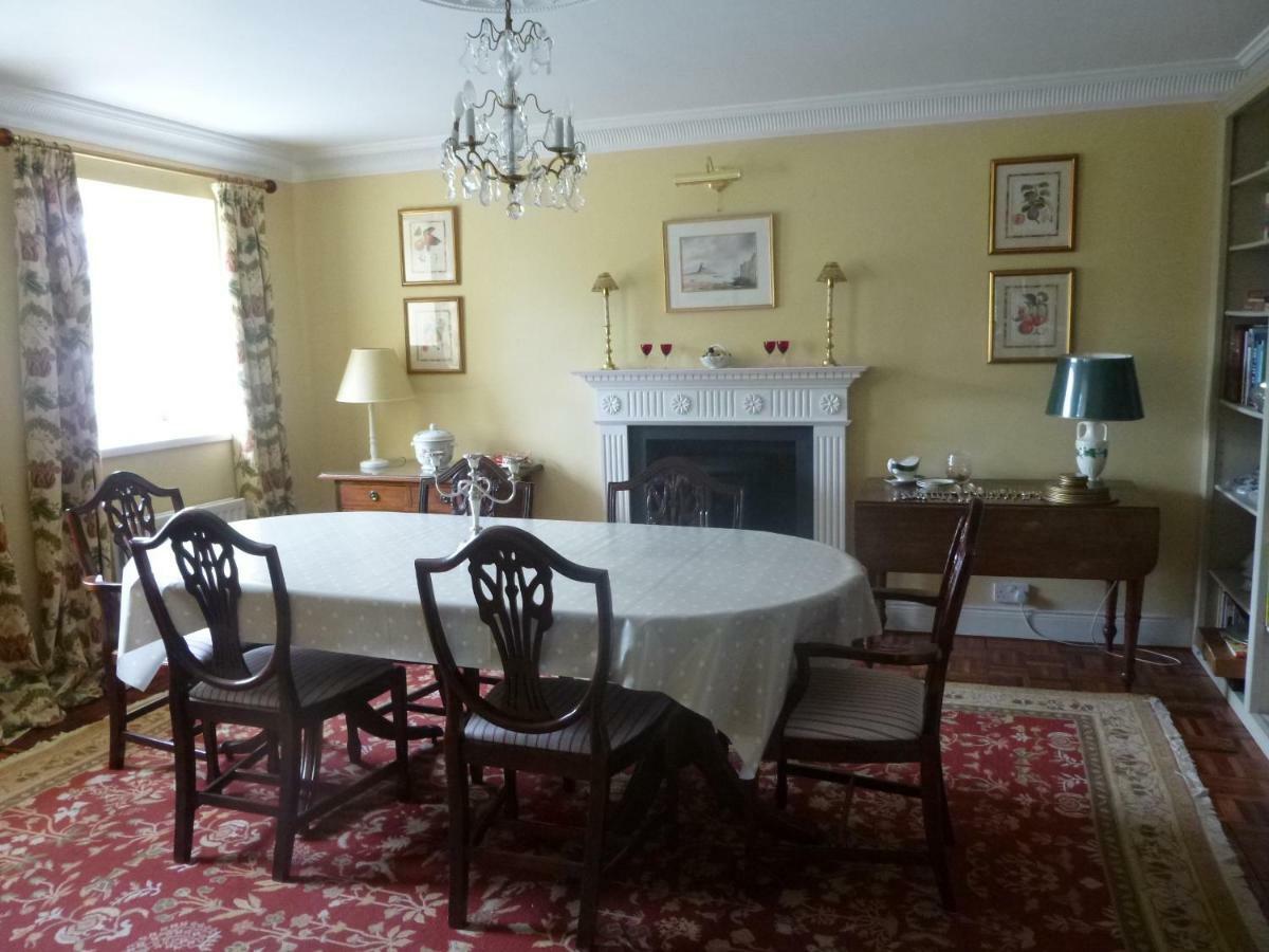The Gin Gan Bed & Breakfast Хексам Екстериор снимка